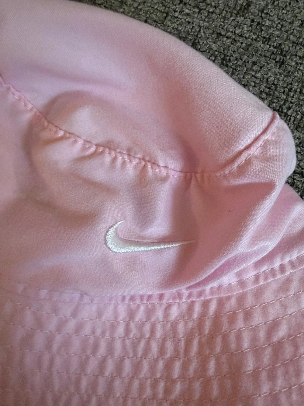 Nike Kids Pink Bucket Hat with Chin Strap and Swoosh